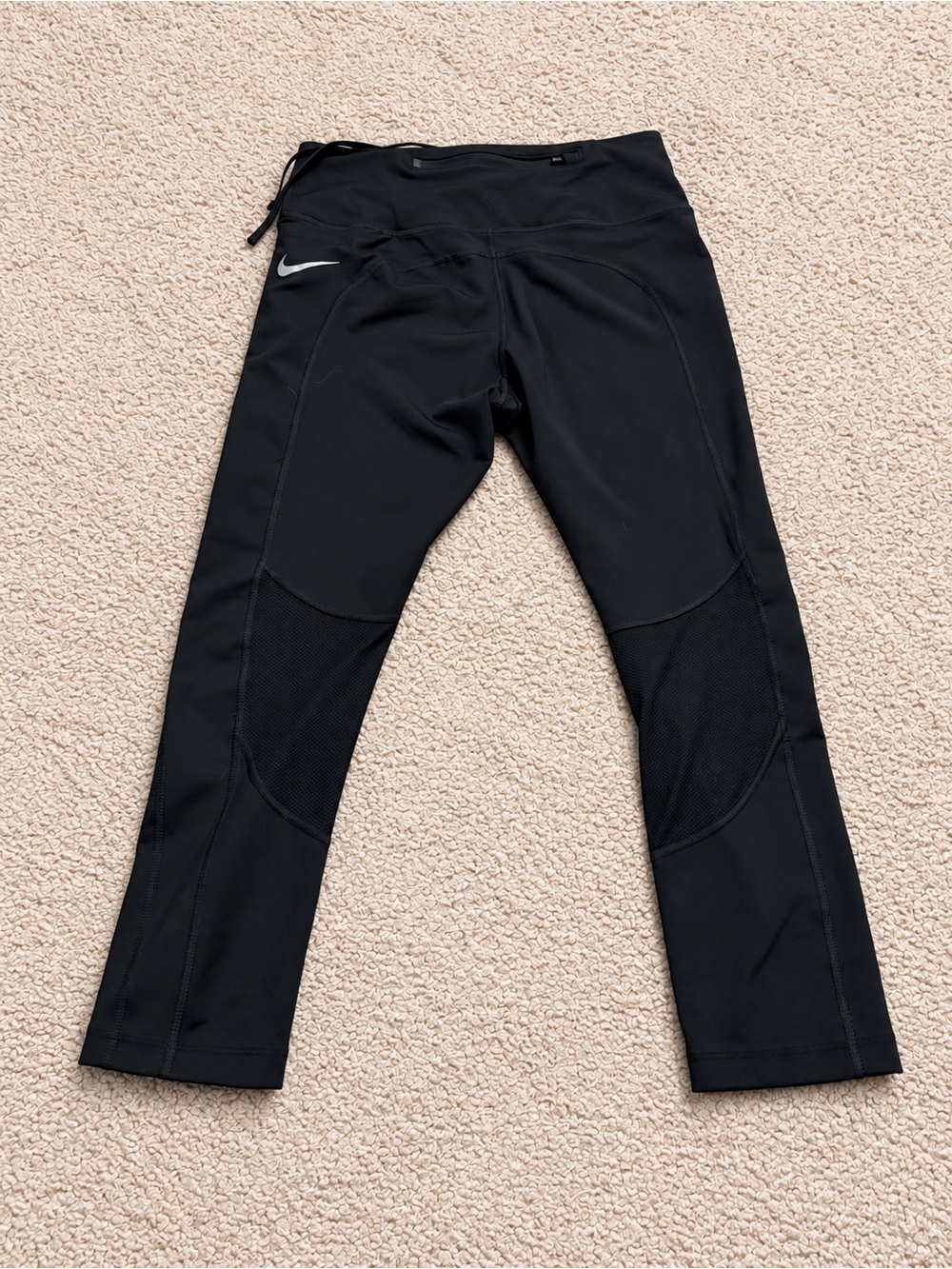 Nike Dri-FIT Black Mesh Leggings Women’s Medium